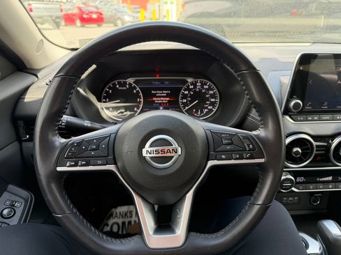 Used 2021 Nissan Sentra SV FWD image 15