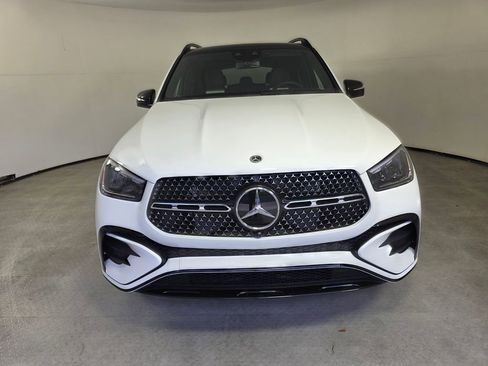 New 2026 Mercedes-Benz GLE 580 4MATIC image 2
