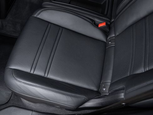 Certified 2024 Porsche Cayenne Turbo GT image 46