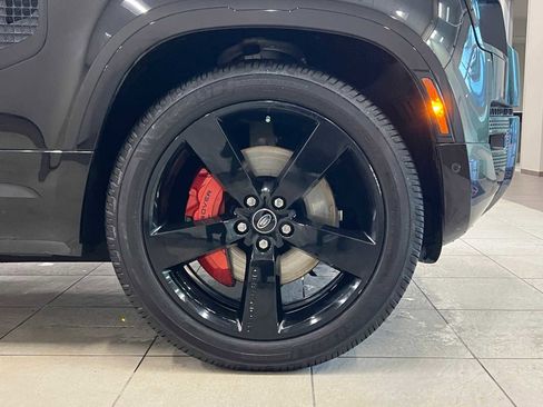 Used 2023 Land Rover Defender 110 X image 7