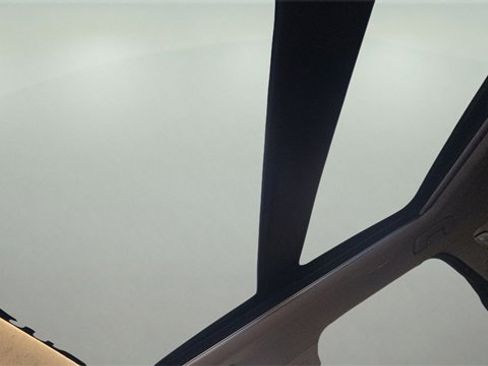 Used 2021 Nissan Rogue SL image 28