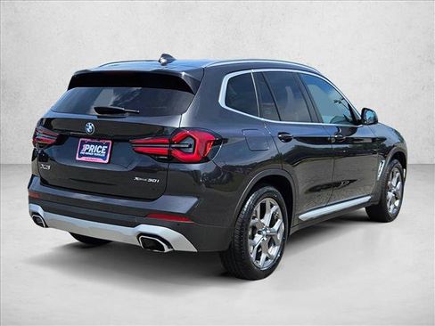 Used 2024 BMW X3 xDrive30i w/ Premium Package w/ZPA AWD/4WD image 5