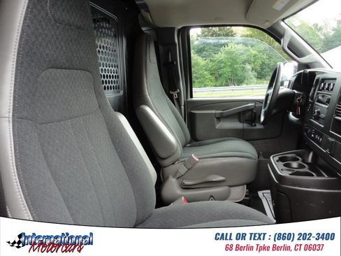 Used 2020 Chevrolet Express 2500 w/ Driver Convenience Package RWD image 18