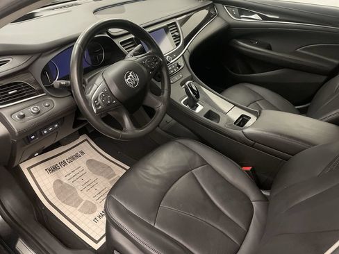 Used 2017 Buick LaCrosse Premium w/ Sights and Sounds Package FWD image 4