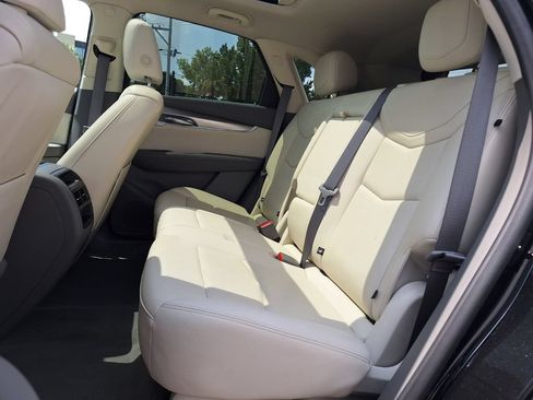 Certified 2023 Cadillac XT5 Premium Luxury w/ Technology Package AWD/4WD image 15