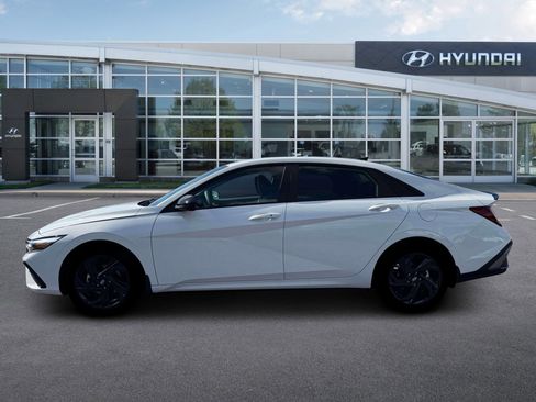 New 2026 Hyundai Elantra Sport FWD image 3