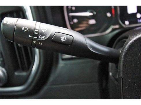 Used 2020 GMC Sierra 2500 SLT w/ Technology Package image 16