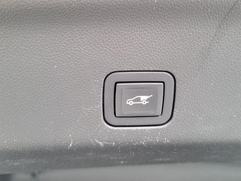 Used 2023 Chevrolet Tahoe RST w/ Luxury Package image 5