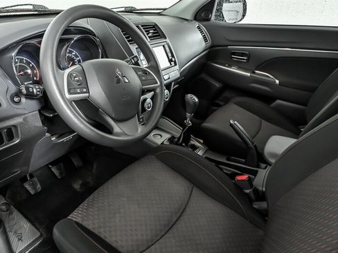 Used 2018 Mitsubishi Outlander Sport ES FWD image 14