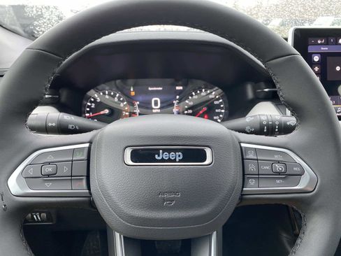 New 2026 Jeep Compass Limited image 11