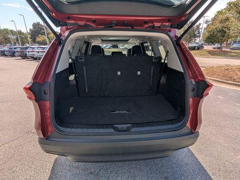 Used 2024 Toyota Grand Highlander XLE image 16