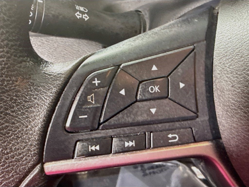 Used 2021 Nissan Altima 2.5 SV FWD image 13