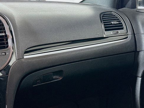 Used 2017 Chrysler 300 S w/ 300S Premium Group image 25