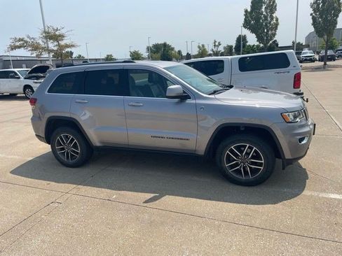Used 2020 Jeep Grand Cherokee Laredo w/ Quick Order Package 2BN North AWD/4WD image 8