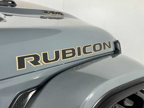 Used 2024 Jeep Wrangler Unlimited Rubicon 392 image 32