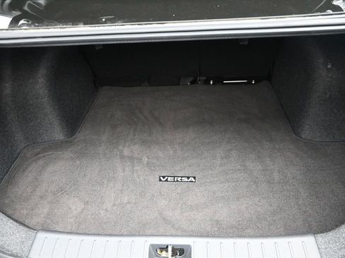 Used 2025 Nissan Versa SV w/ Trunk Package FWD image 27