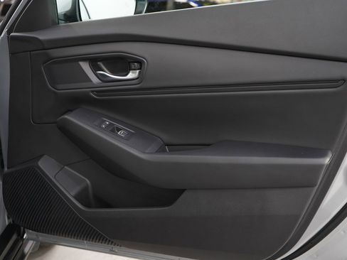 Used 2024 Honda Accord EX image 9