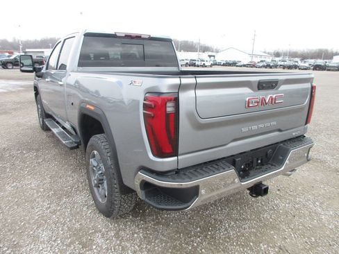 New 2026 GMC Sierra 2500 SLT w/ SLT Premium Package image 7