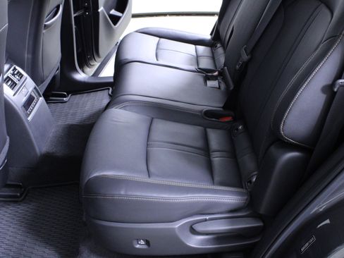 Used 2024 MAZDA CX-90 3.3 Turbo w/ Preferred Plus image 14