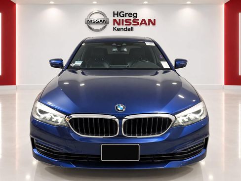 Used 2019 BMW 530i w/ Convenience Package RWD image 5