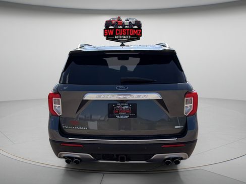 Used 2020 Ford Explorer Platinum w/ Premium Technology Package AWD/4WD image 6