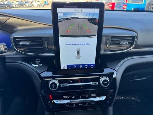Used 2023 Ford Explorer ST w/ Equipment Group 401A image 21