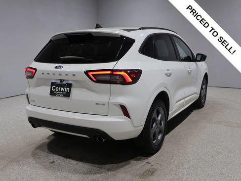 Used 2024 Ford Escape ST-Line AWD/4WD image 2
