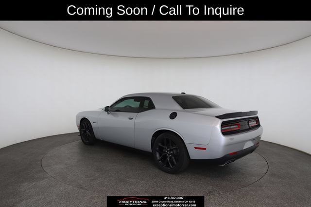 Used 2020 Dodge Challenger R/T w/ Driver Convenience Group RWD image 12