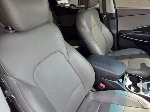 Used 2018 Hyundai Santa Fe Sport FWD image 8