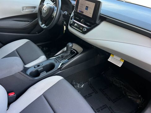 Used 2026 Toyota Corolla LE FWD image 16