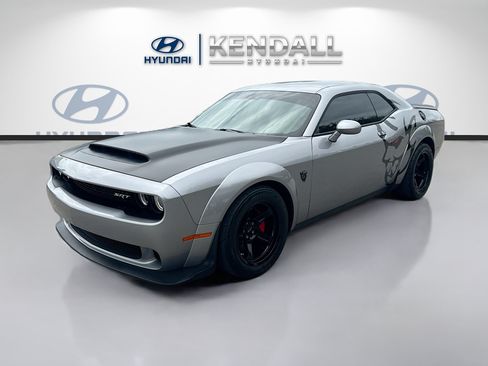 Used 2018 Dodge Challenger SRT Demon RWD image 3