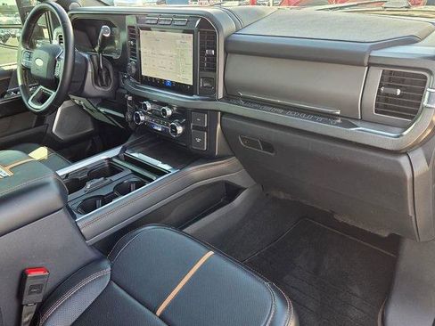 Used 2024 Ford F350 Platinum AWD/4WD image 19