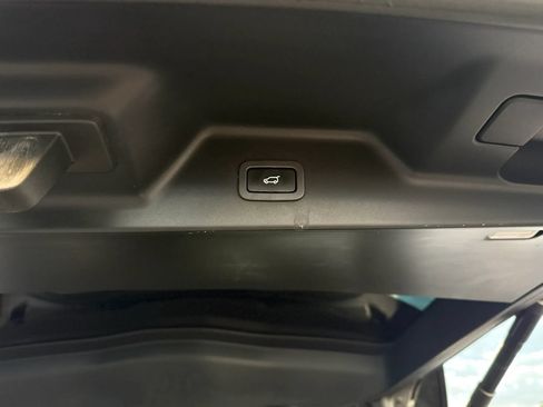 Used 2018 Land Rover Range Rover HSE AWD/4WD image 29
