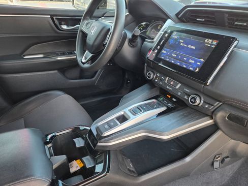Used 2018 Honda Clarity Plug-In Hybrid image 14