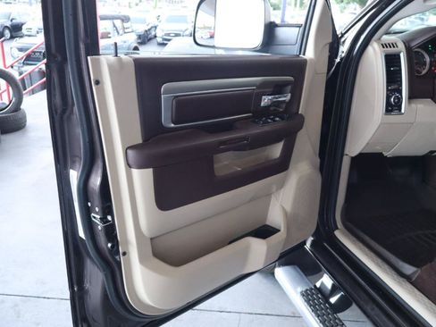 Used 2016 RAM 3500 Big Horn RWD image 12