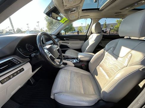 Used 2022 Kia Telluride SX w/ SX Prestige Package AWD/4WD image 14