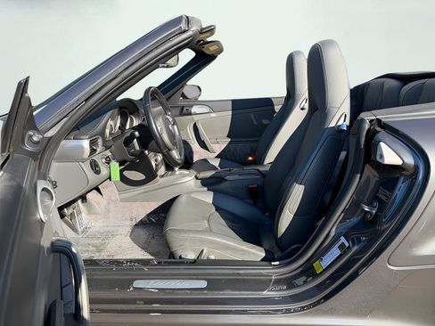 Used 2008 Porsche 911 Turbo image 17