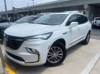 Used 2023 Buick Enclave Essence FWD video 1
