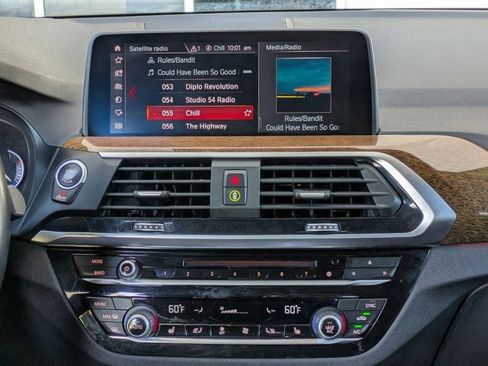 Used 2019 BMW X3 xDrive30i w/ Premium Package image 16