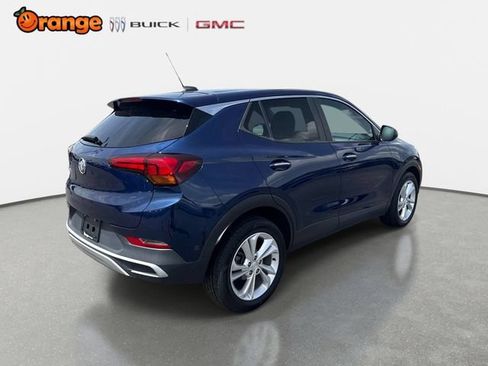 Used 2023 Buick Encore GX Preferred w/ Cold Weather Comfort Package FWD image 3