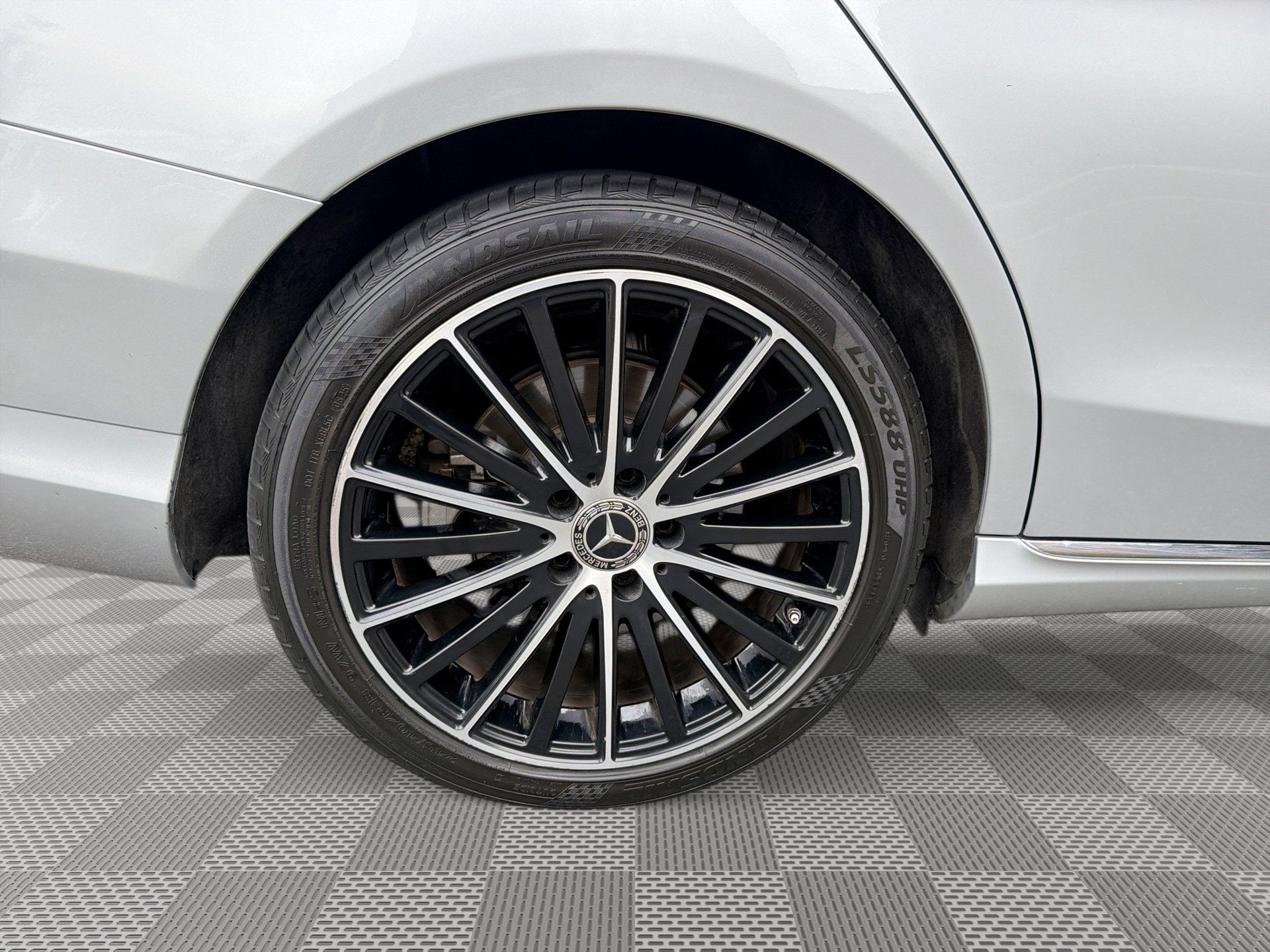 Used 2020 Mercedes-Benz C 300 Sedan w/ Premium Package image 30