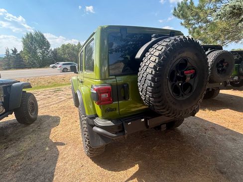 New 2025 Jeep Wrangler Unlimited Rubicon 392 image 9
