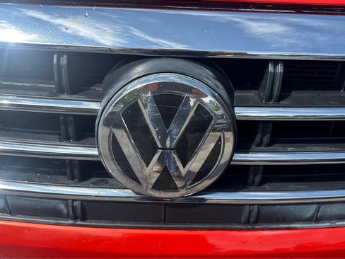 Used 2019 Volkswagen Jetta SEL Premium FWD image 25