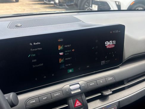 Used 2025 Kia K4 FWD image 20