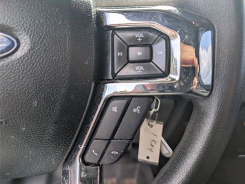 Used 2018 Ford F250 XLT image 18