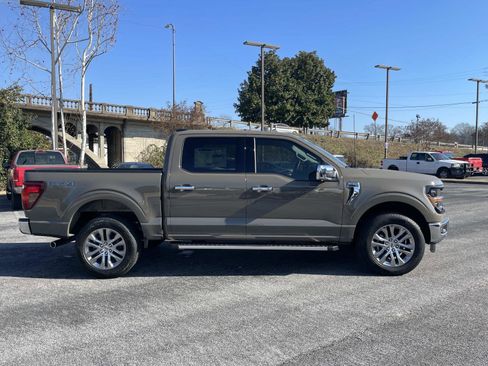 New 2025 Ford F150 XLT w/ Equipment Group 302A MID image 2