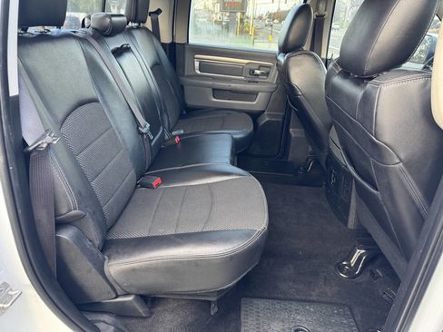 Used 2018 RAM 3500 Lone Star image 13