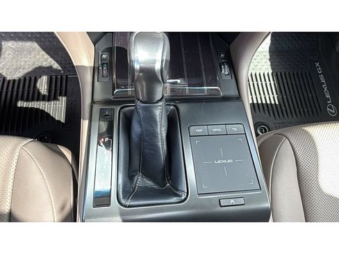 Used 2023 Lexus GX 460 Premium w/ Premium Package AWD/4WD image 26