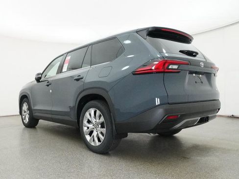 New 2026 Toyota Grand Highlander FWD image 57