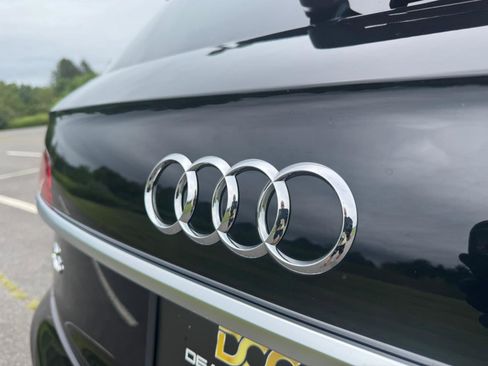 Used 2021 Audi Q5 Prestige image 22